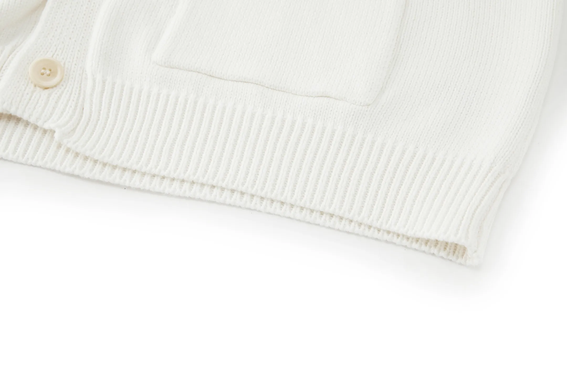 zp ［ ］ Ralph Lauren ： 100% ， - 。 ： ， logo。 ： 3D ， ， 。 ， ， Polo : ， ， ： - -Khaki Size：S M L XL